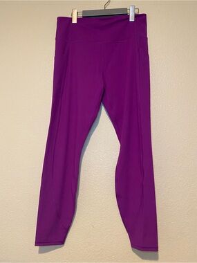 Greyson women’s Bright Purple  Leggings Size L